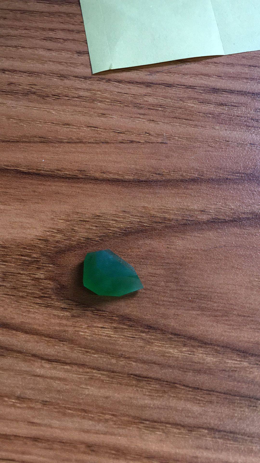 翡翠冰种满绿 宝石切面 挂件2克