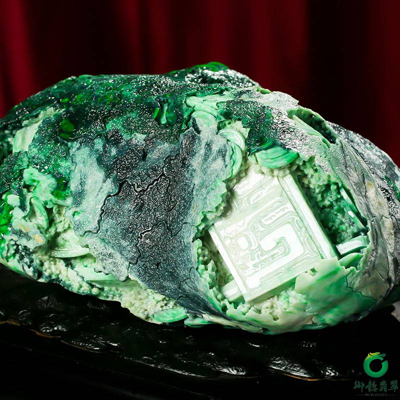 2020年陆子冈金奖 付雪飞工作室 重21400克缅甸天然A货翡翠摆件 锦灰堆 图片17