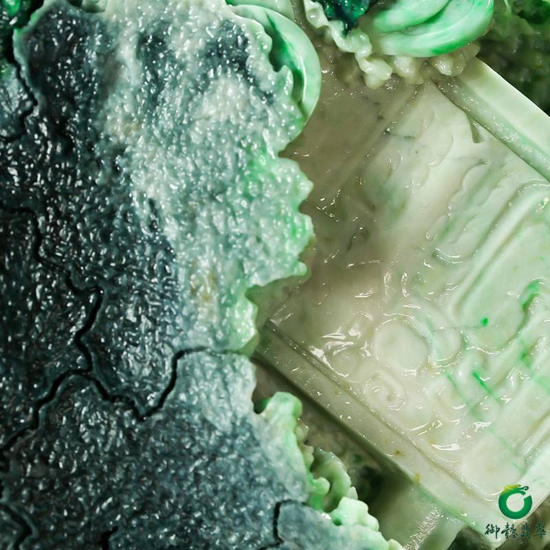 2020年陆子冈金奖 付雪飞工作室 重21400克缅甸天然A货翡翠摆件 锦灰堆 图片12