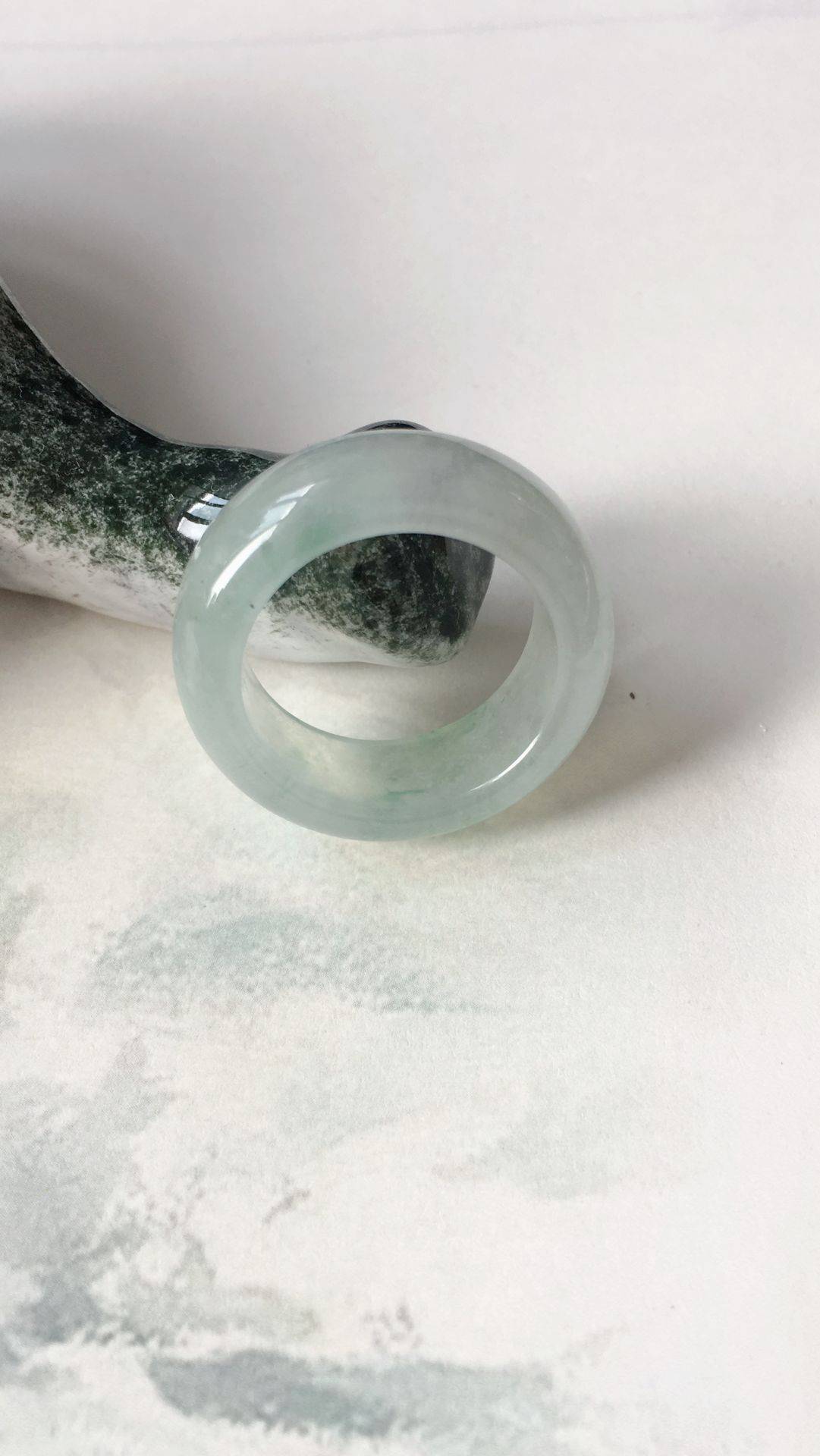 缅甸翡翠A货冰种飘绿戒指10克 圈口21#