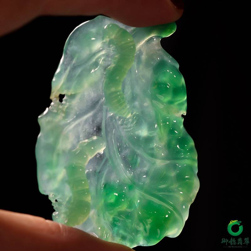 缅甸天然A货翡翠冰种满绿 蚕叶连绵 14.5克 图片6