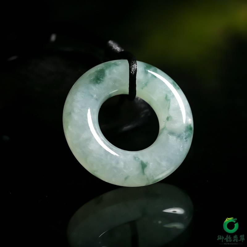 缅甸翡翠A货 冰种飘花玉环 33.8克 图片3