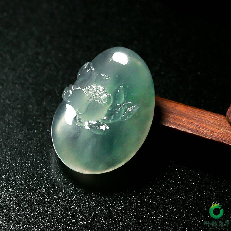 缅甸天然A货翡翠冰种挂件 和和美美 6.2克 图片4