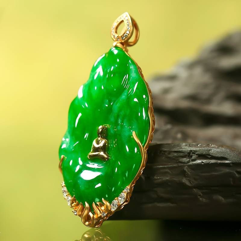 缅甸翡翠A货18k金镶冰种满绿 吊坠 心里有佛 25.1克 图片4