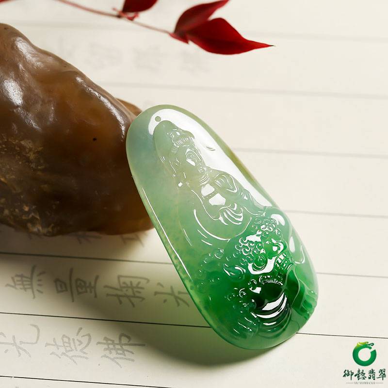 翡翠A货糯冰种飘绿 文殊玉牌 12.9克 图片3