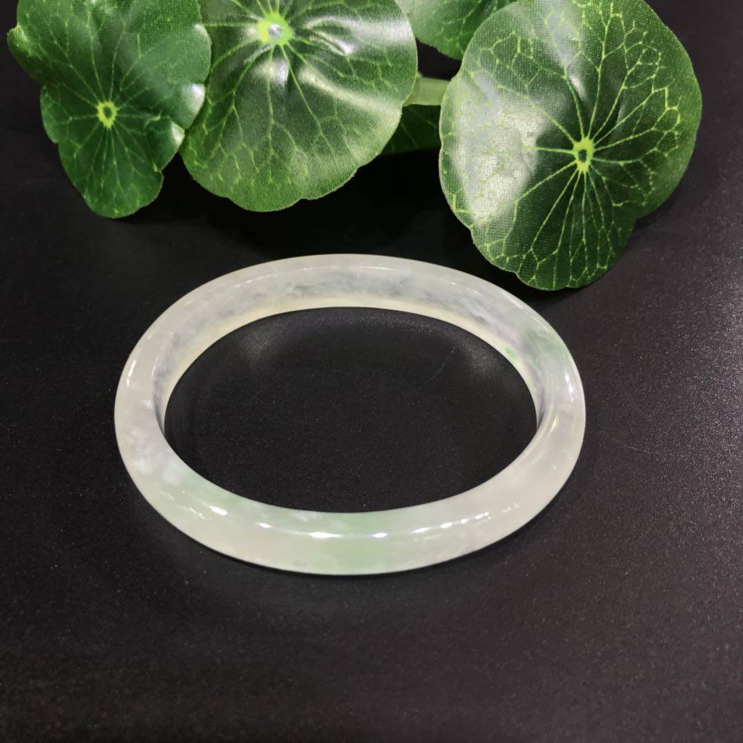 翡翠冰种飘阳绿 25.9克 手镯54mm 图片3