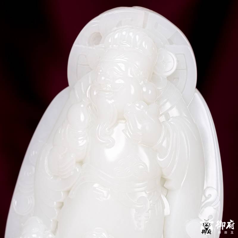 海派玉雕大师付雪飞作品 重419.6克 新疆和田玉原毛孔皮白玉独籽摆件 聚财纳福 图片5
